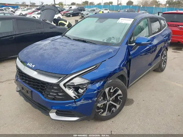 5XYK33DF0SG252716 2025 KIA SPORTAGE - Image 2