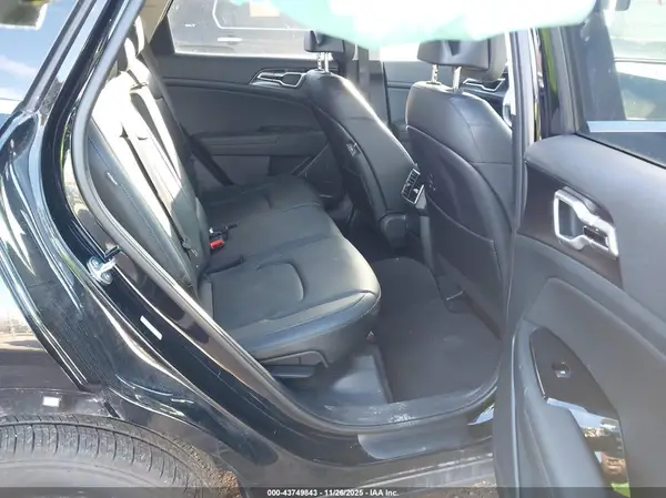 5XYK33DF0SG260623 2025 KIA SPORTAGE - Image 8