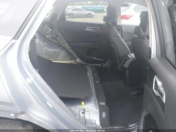 5XYK33DF0SG295677 2025 KIA SPORTAGE - Image 8