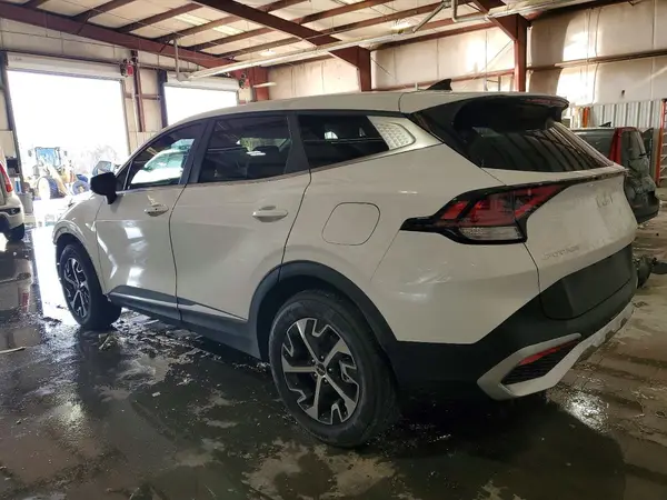 5XYK33DF0SG302577 2025 KIA SPORTAGE - Image 2