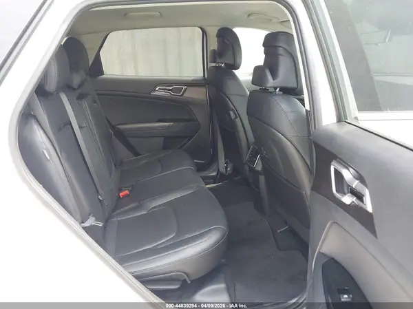 5XYK33DF0SG321906 2025 KIA SPORTAGE - Image 8