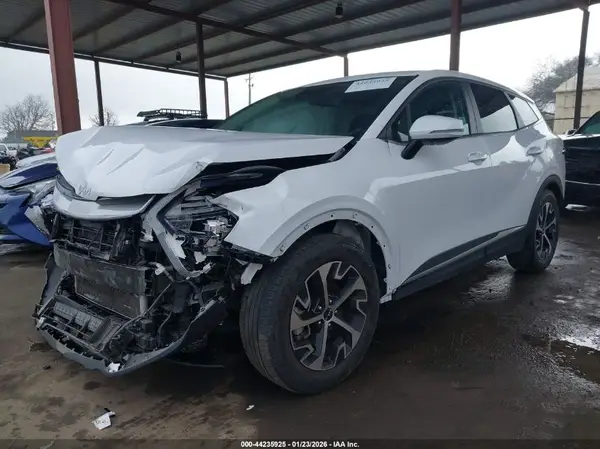 5XYK33DF1RG170407 2024 KIA SPORTAGE - Image 2