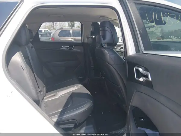5XYK33DF1SG233379 2025 KIA SPORTAGE - Image 8