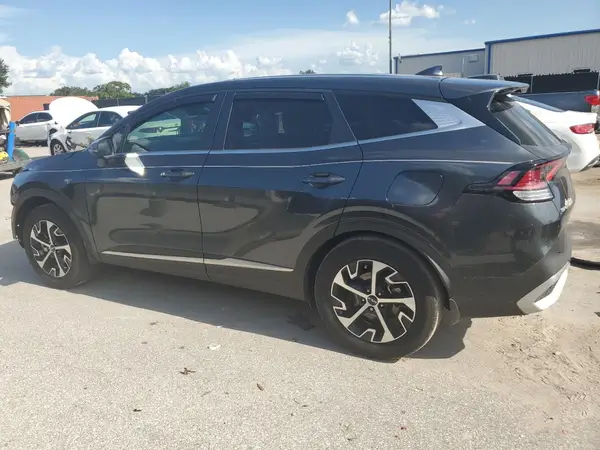 5XYK33DF1SG235715 2025 KIA SPORTAGE - Image 2