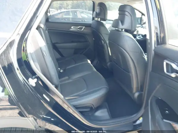 5XYK33DF1SG294408 2025 KIA SPORTAGE - Image 8