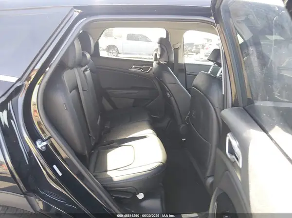 5XYK33DF1SG304872 2025 KIA SPORTAGE - Image 8