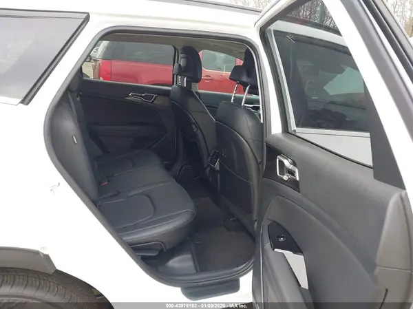 5XYK33DF1SG313510 2025 KIA SPORTAGE - Image 8