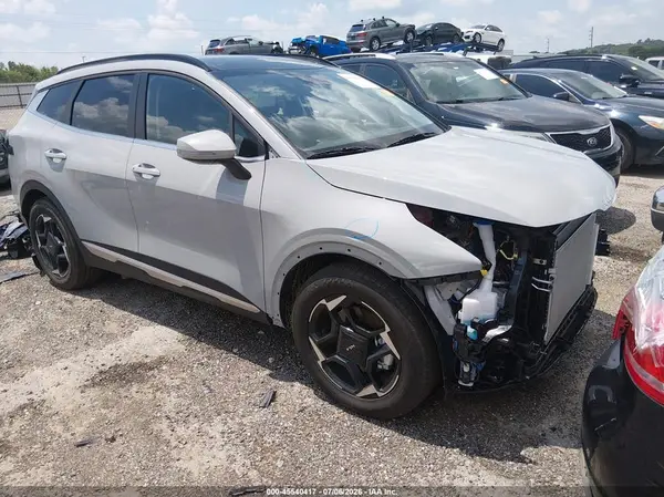 5XYK33DF1TG437021 2026 KIA SPORTAGE - Image 1