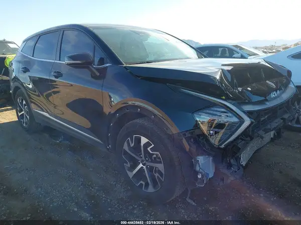 5XYK33DF2RG154586 2024 KIA SPORTAGE - Image 1