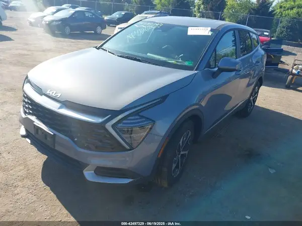 5XYK33DF2RG205312 2024 KIA SPORTAGE - Image 2