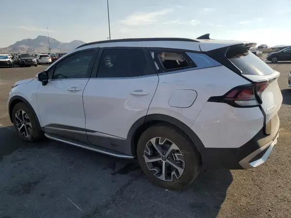 5XYK33DF2SG255410 2025 KIA SPORTAGE - Image 2