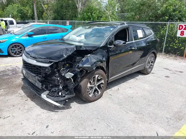 5XYK33DF2SG291047 2025 KIA SPORTAGE - Image 2