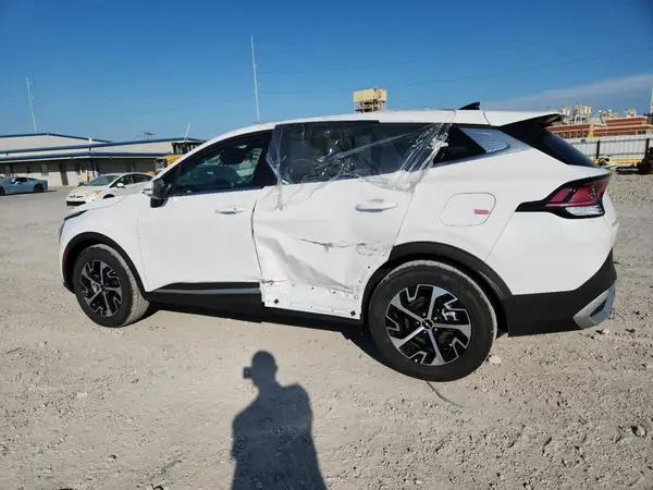 5XYK33DF2SG318912 2025 KIA SPORTAGE - Image 2