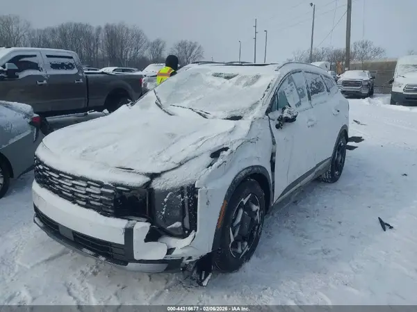 5XYK33DF2TG341138 2026 KIA SPORTAGE - Image 2