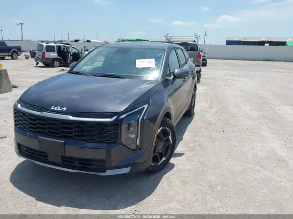 5XYK33DF2TG342256 2026 KIA SPORTAGE - Image 2