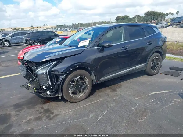 5XYK33DF2TG365651 2026 KIA SPORTAGE - Image 2