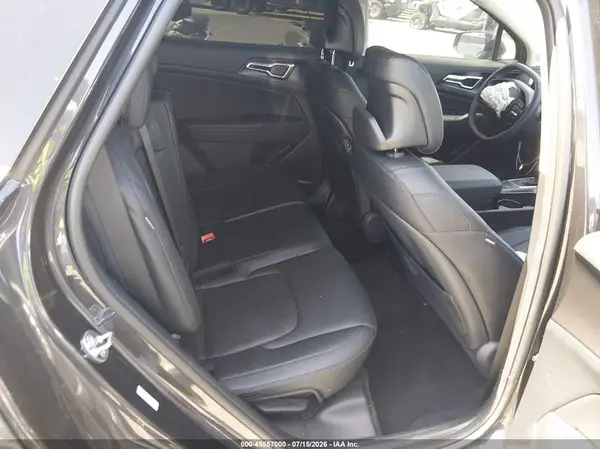 5XYK33DF2TG427565 2026 KIA SPORTAGE - Image 8