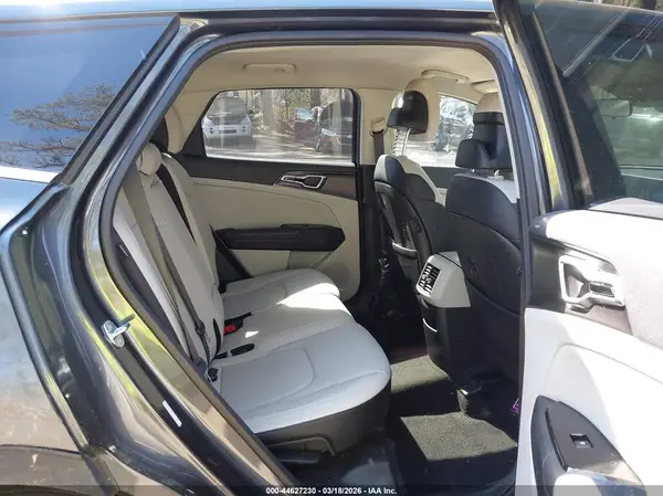 5XYK33DF3RG154659 2024 KIA SPORTAGE - Image 8