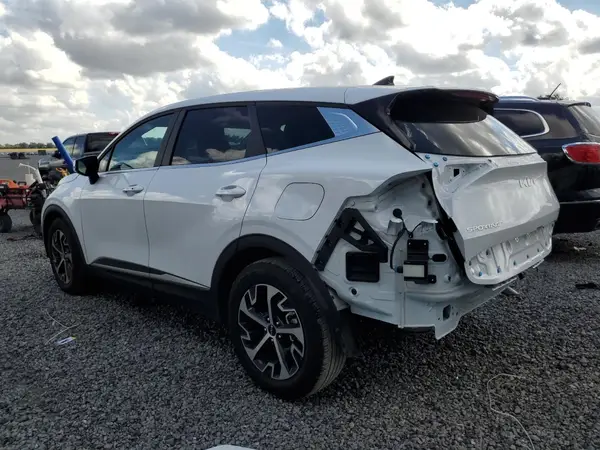 5XYK33DF3RG158713 2024 KIA SPORTAGE - Image 2