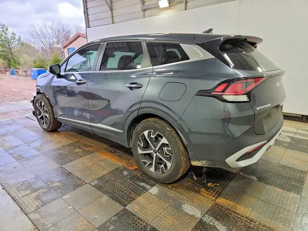 5XYK33DF3RG210535 2024 KIA SPORTAGE - Image 2
