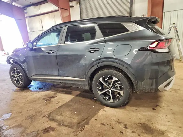 5XYK33DF3SG243721 2025 KIA SPORTAGE - Image 2