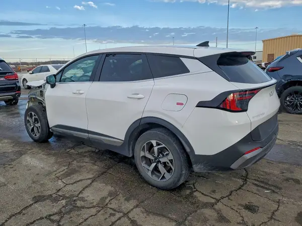 5XYK33DF3TG338135 2026 KIA SPORTAGE - Image 2