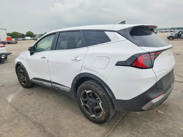5XYK33DF3TG345540 2026 KIA SPORTAGE - Image 2