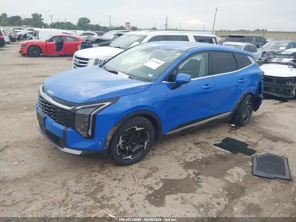 5XYK33DF3TG392485 2026 KIA SPORTAGE - Image 2