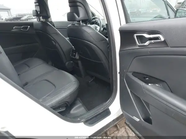 5XYK33DF4RG141712 2024 KIA SPORTAGE - Image 8