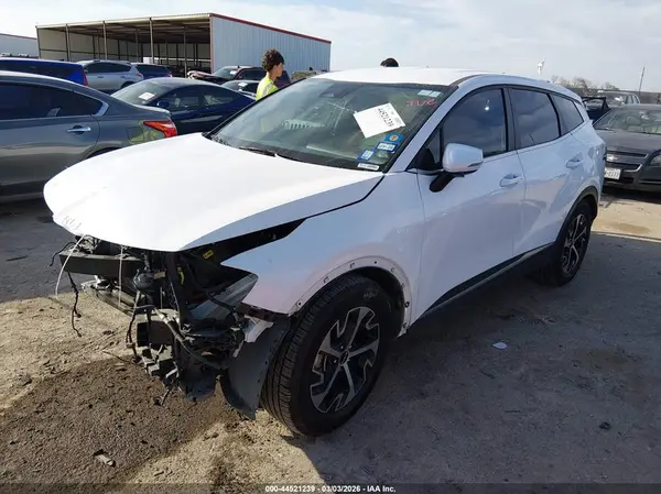 5XYK33DF4RG152516 2024 KIA SPORTAGE - Image 2