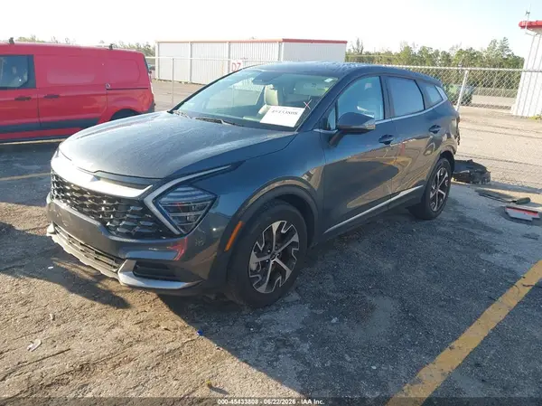 5XYK33DF4RG167615 2024 KIA SPORTAGE - Image 2