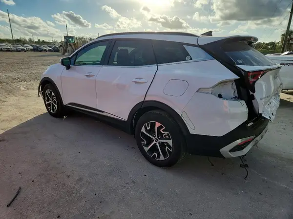 5XYK33DF4SG246479 2025 KIA SPORTAGE - Image 2