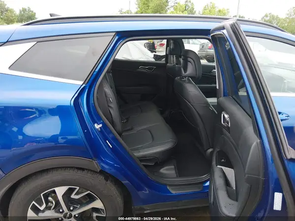 5XYK33DF4SG253576 2025 KIA SPORTAGE - Image 8