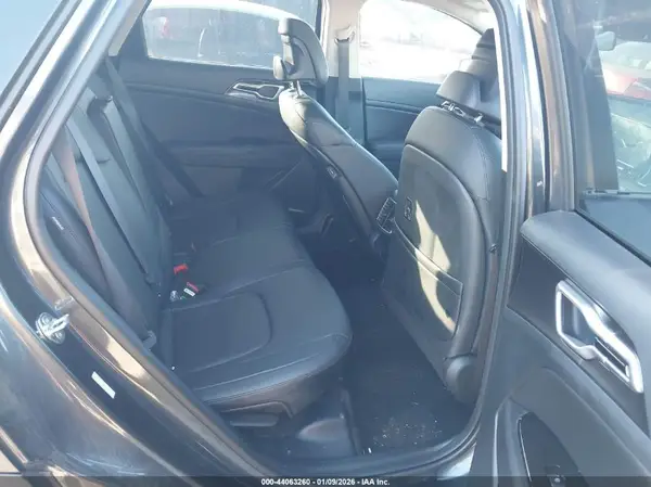 5XYK33DF4SG253979 2025 KIA SPORTAGE - Image 8