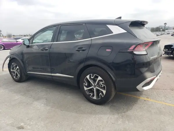 5XYK33DF4SG258437 2025 KIA SPORTAGE - Image 2