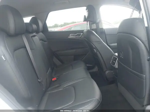 5XYK33DF4SG277005 2025 KIA SPORTAGE - Image 8