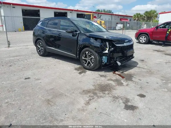 5XYK33DF4SG319012 2025 KIA SPORTAGE - Image 1