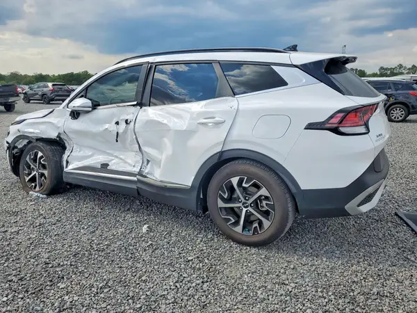 5XYK33DF4SG323352 2025 KIA SPORTAGE - Image 2