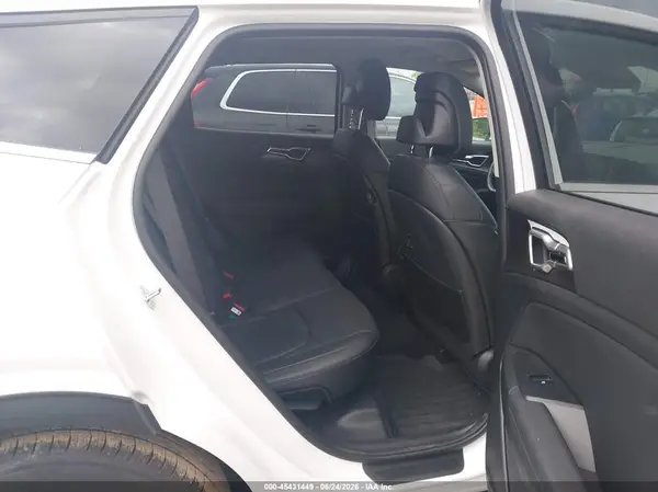 5XYK33DF4TG334370 2026 KIA SPORTAGE - Image 8
