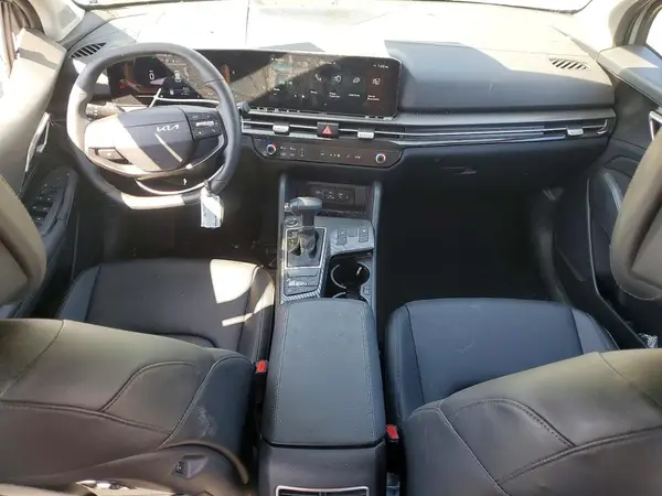 5XYK33DF4TG386176 2026 KIA SPORTAGE - Image 8