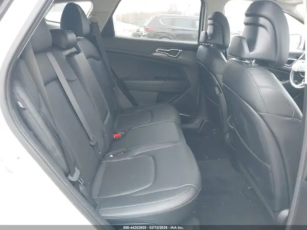 5XYK33DF5RG160656 2024 KIA SPORTAGE - Image 8