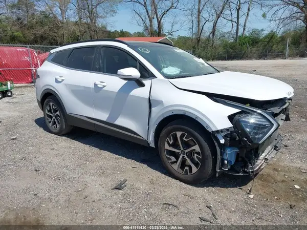 5XYK33DF5SG239170 2025 KIA SPORTAGE - Image 1