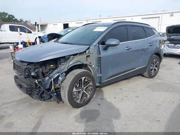 5XYK33DF5SG240013 2025 KIA SPORTAGE - Image 2