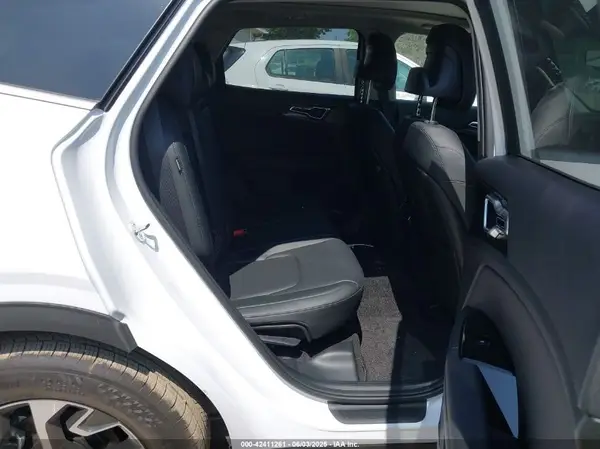 5XYK33DF5SG272959 2025 KIA SPORTAGE - Image 8