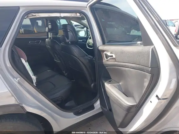 5XYK33DF5TG350271 2026 KIA SPORTAGE - Image 8