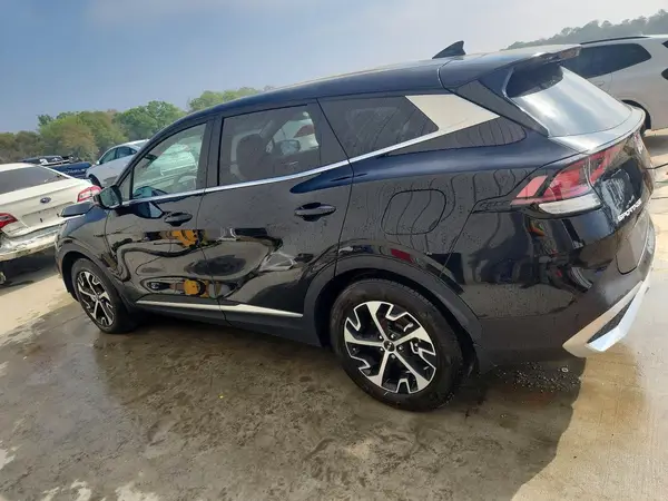 5XYK33DF6RG174162 2024 KIA SPORTAGE - Image 2