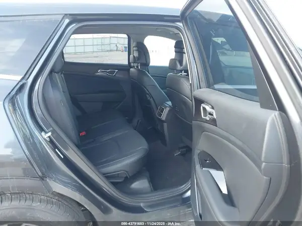 5XYK33DF6RG200517 2024 KIA SPORTAGE - Image 8