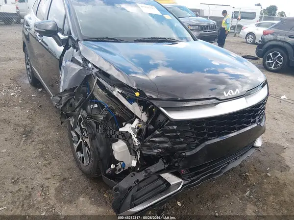 2024 KIA SPORTAGE auction photo 6