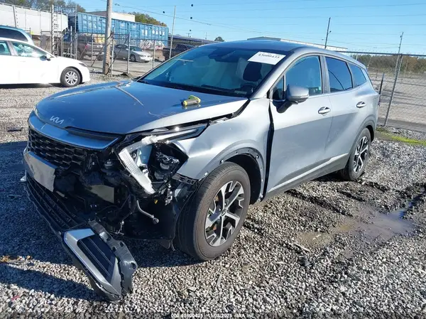 5XYK33DF6SG236522 2025 KIA SPORTAGE - Image 2