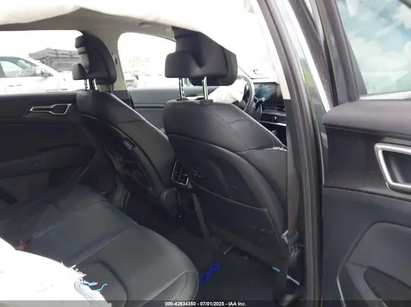 5XYK33DF6SG253935 2025 KIA SPORTAGE - Image 8